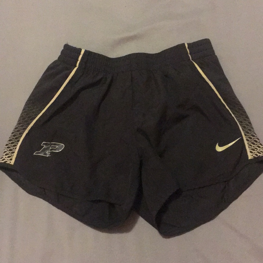Final Sale ❗️❗️ Small Nike Purdue running shorts